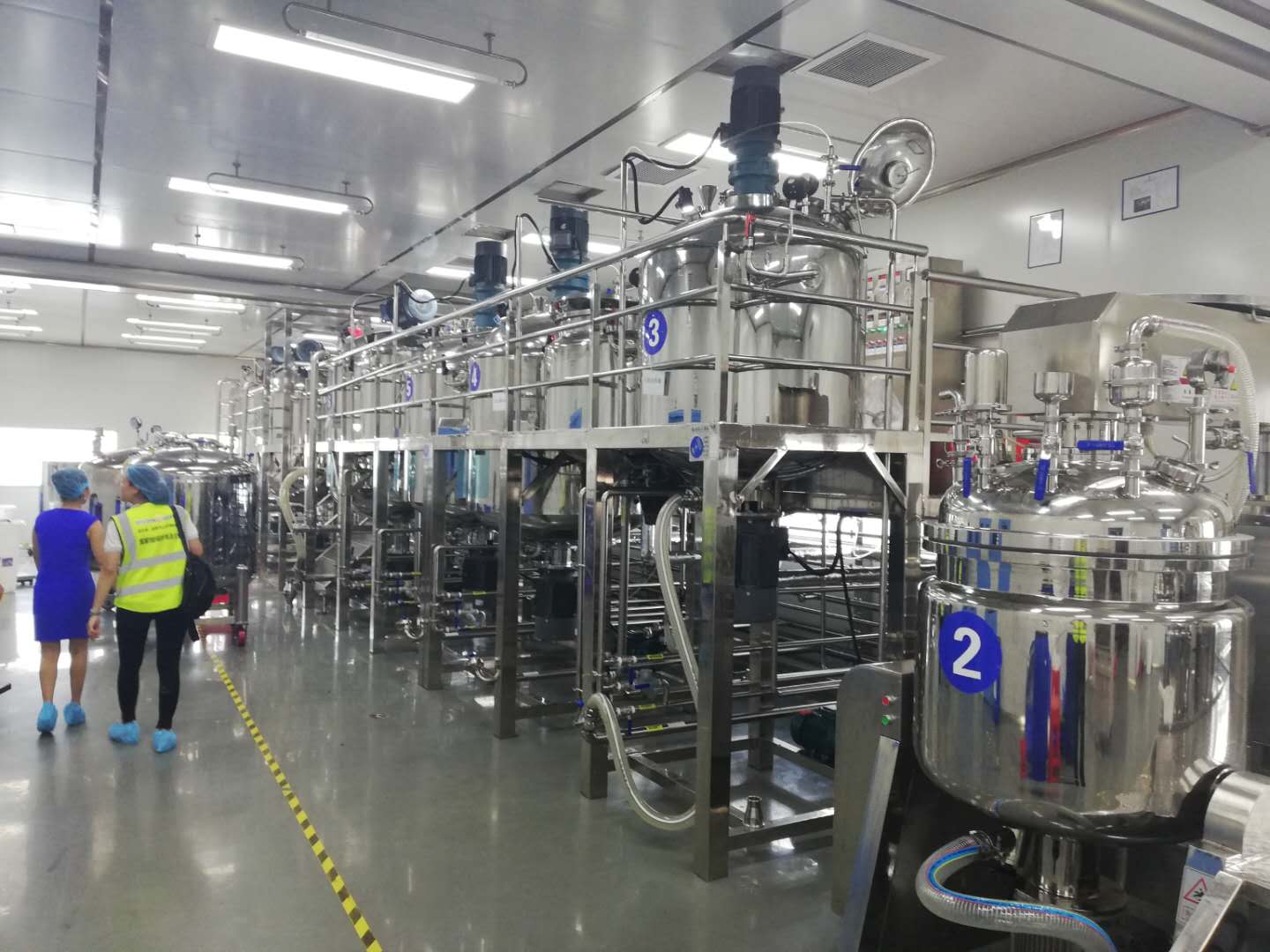 潔凈蒸汽制熱消毒樣樣行，北京生物制藥潔凈蒸汽發(fā)生器輔助生產(chǎn)藥物更高效
